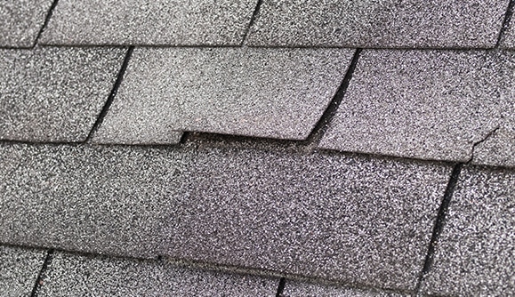 roofing experts in Buckling